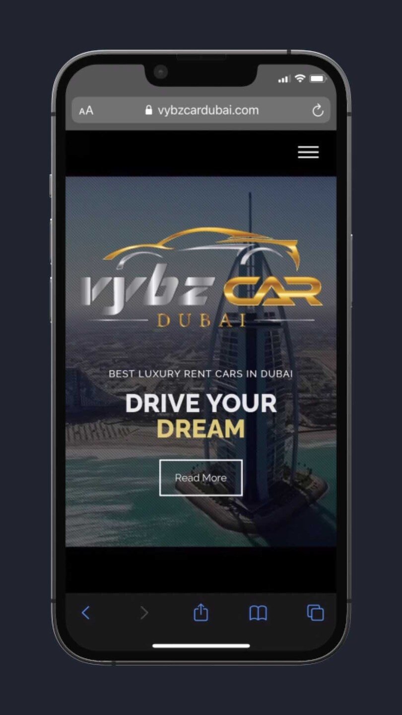 creation_site_web_vybz_dubai_car-min